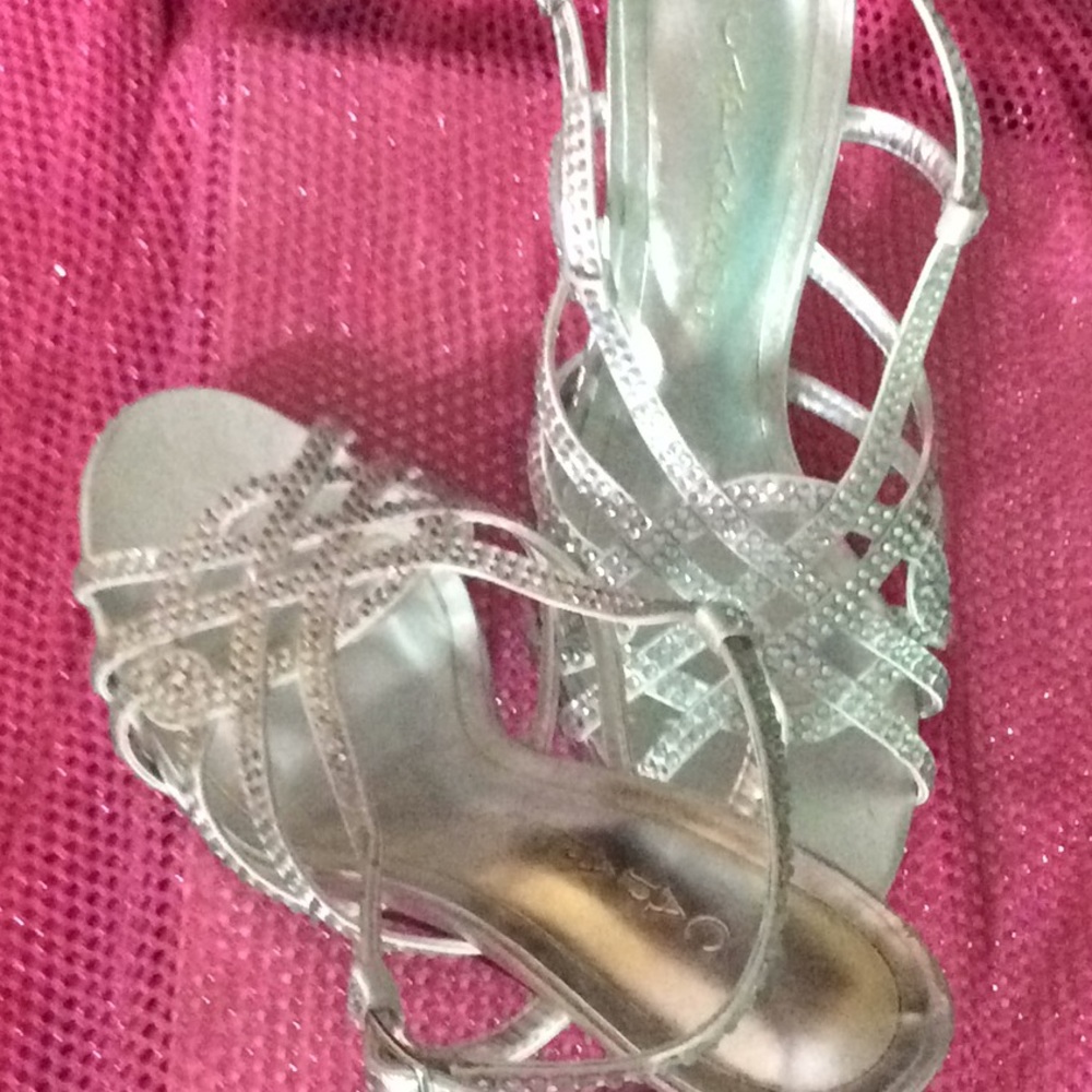 New Caparros heels - Picture 2 of 3